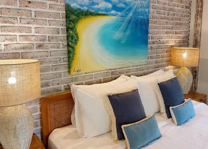 Spaces Bali Unique Boutique チャングー
