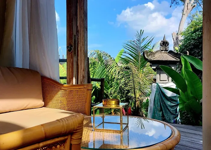 Spaces Bali Unique Boutique ホテル 4*
