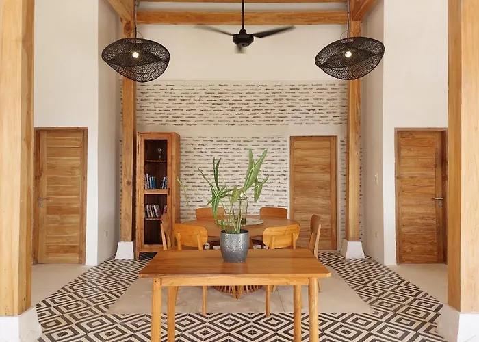 Spaces Bali Unique Boutique ホテル 4*