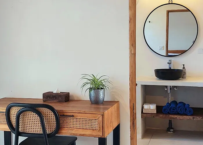 Spaces Bali Unique Boutique 4*