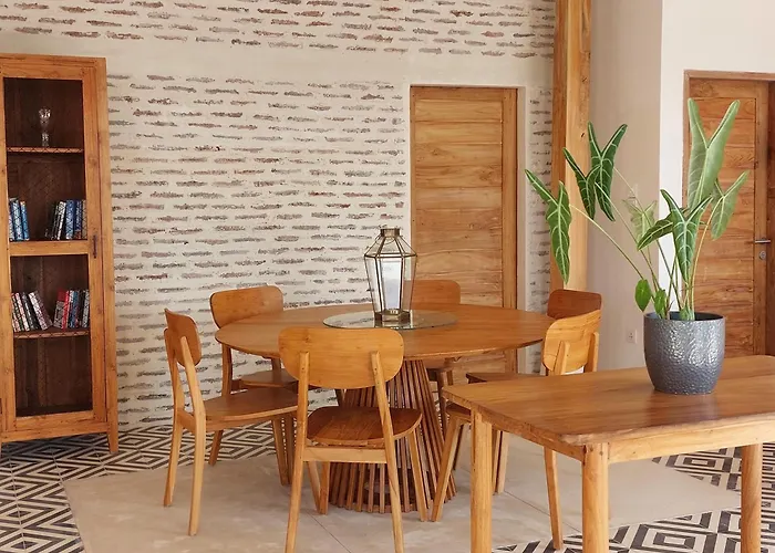 Spaces Bali Unique Boutique 4*