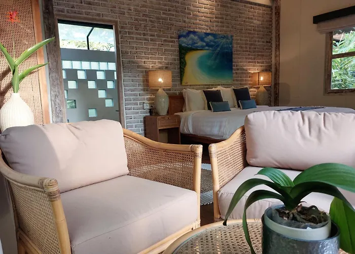 Spaces Bali Unique Boutique チャングー